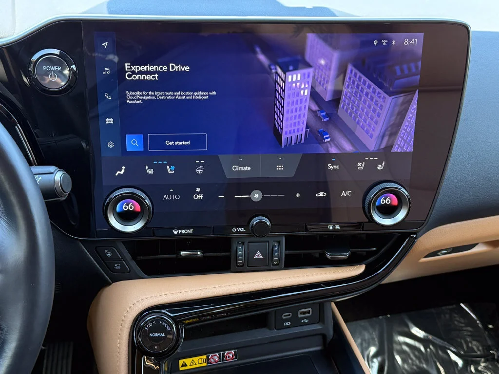 Used 2025  Lexus NX 350h Luxury image 28