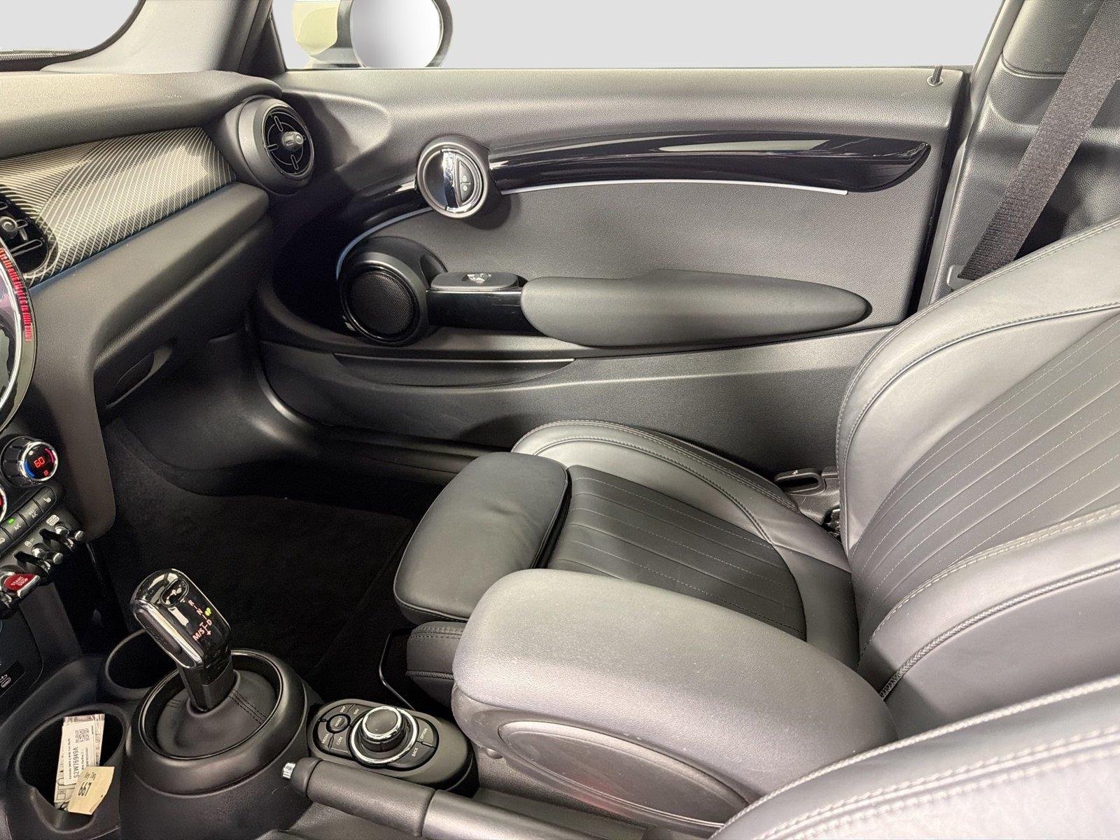 Used 2024 Black MINI Cooper S image 22