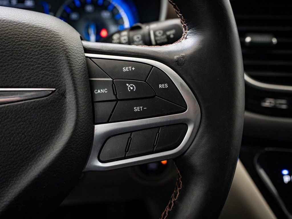 2019 Chrysler Pacifica Touring L - Photo 22