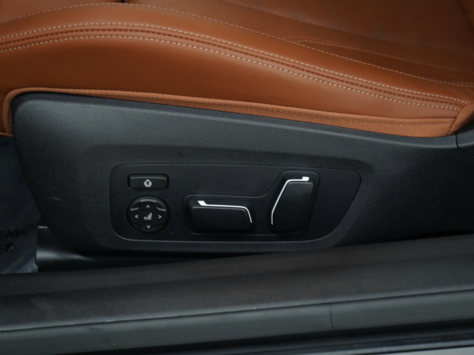 Used 2026 Black Sapphire Metallic BMW Competition image 20