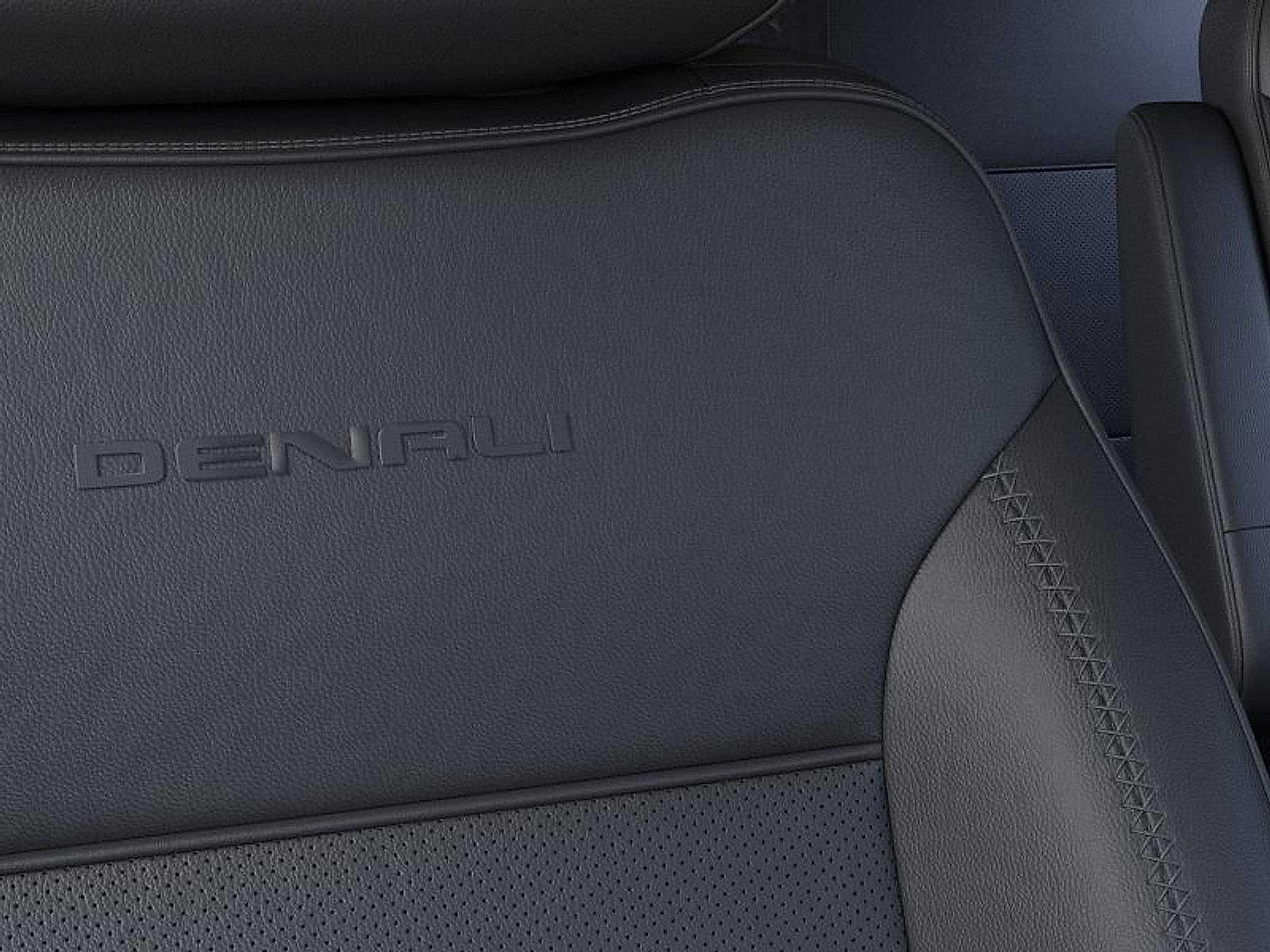 2026 GMC Yukon Denali - Photo 21