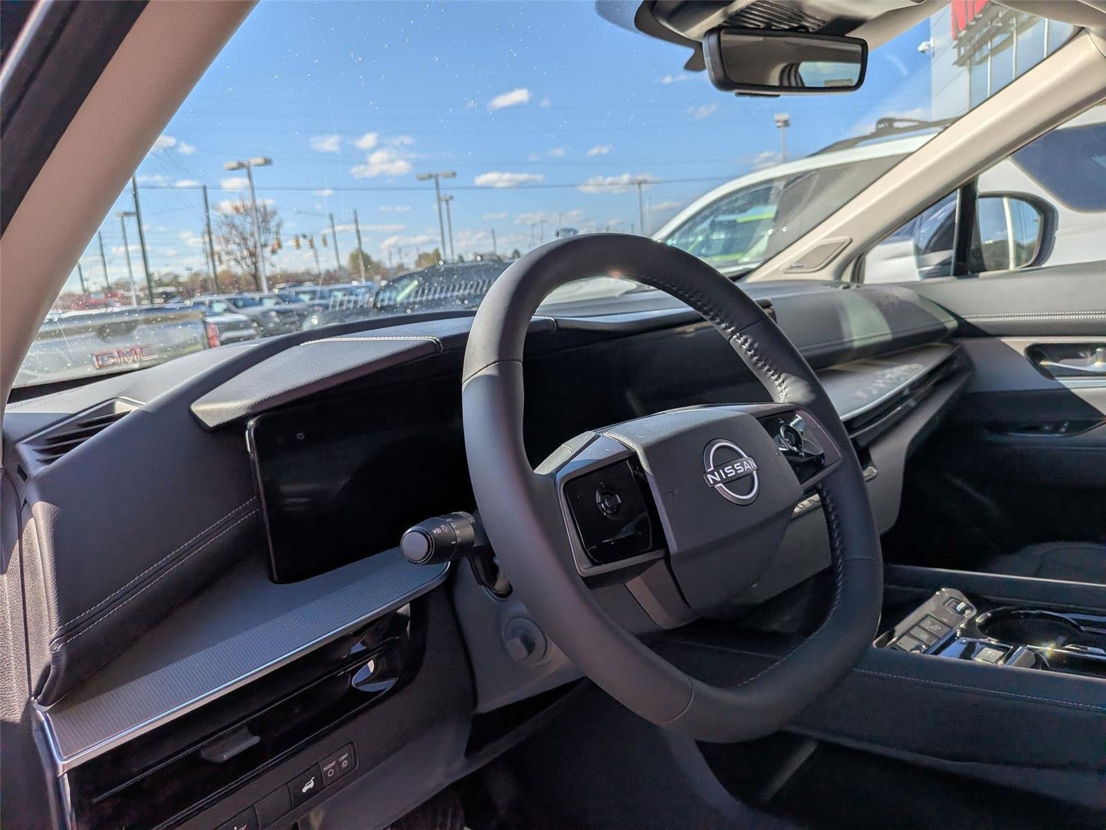 New 2026 Super Black Nissan Platinum image 18