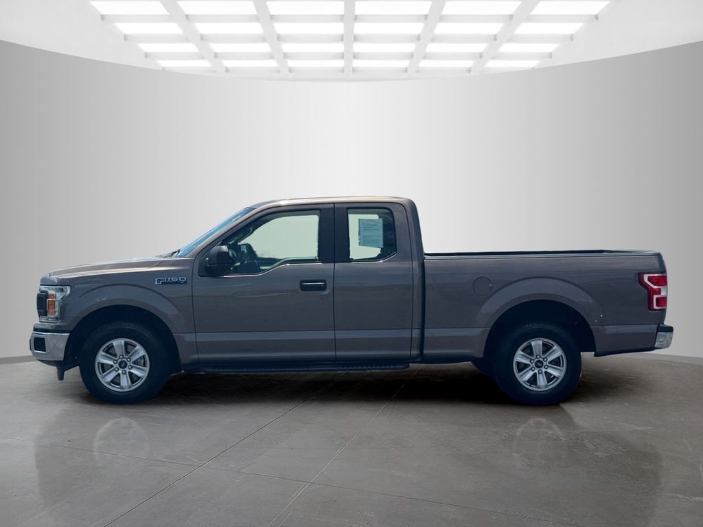 Used 2018 Gray Ford XL image 2