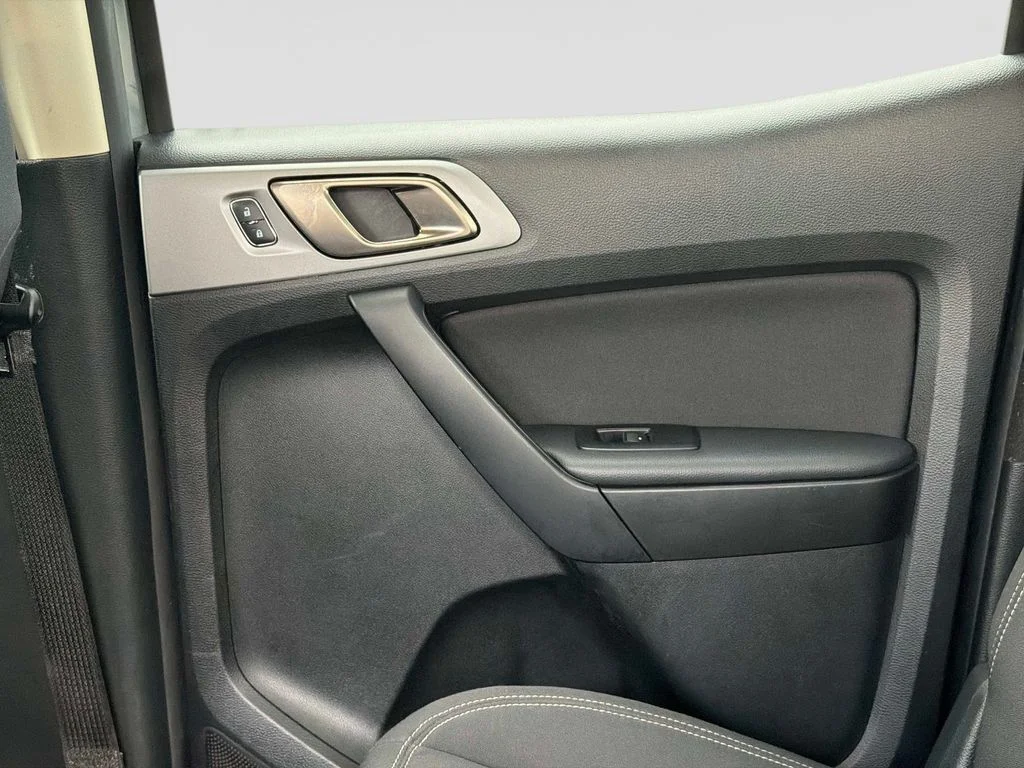 Used 2021 Gray Ford XLT image 16