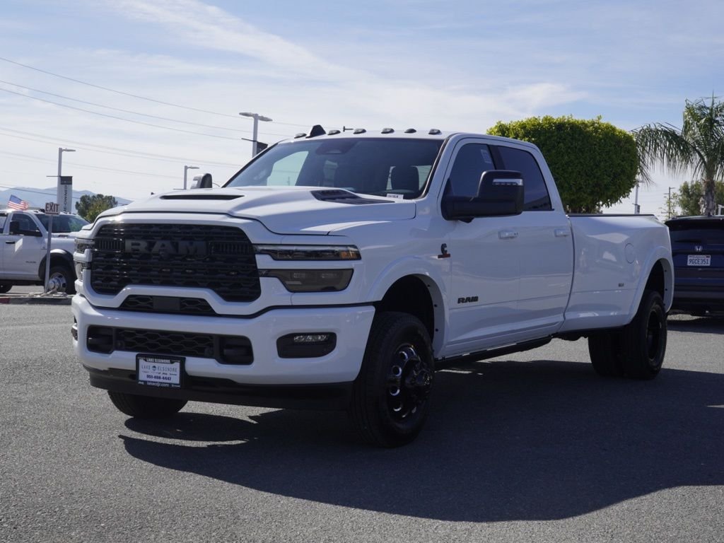 New 2026 Bright White Clear-Coat Exterior Paint RAM Limited image 7