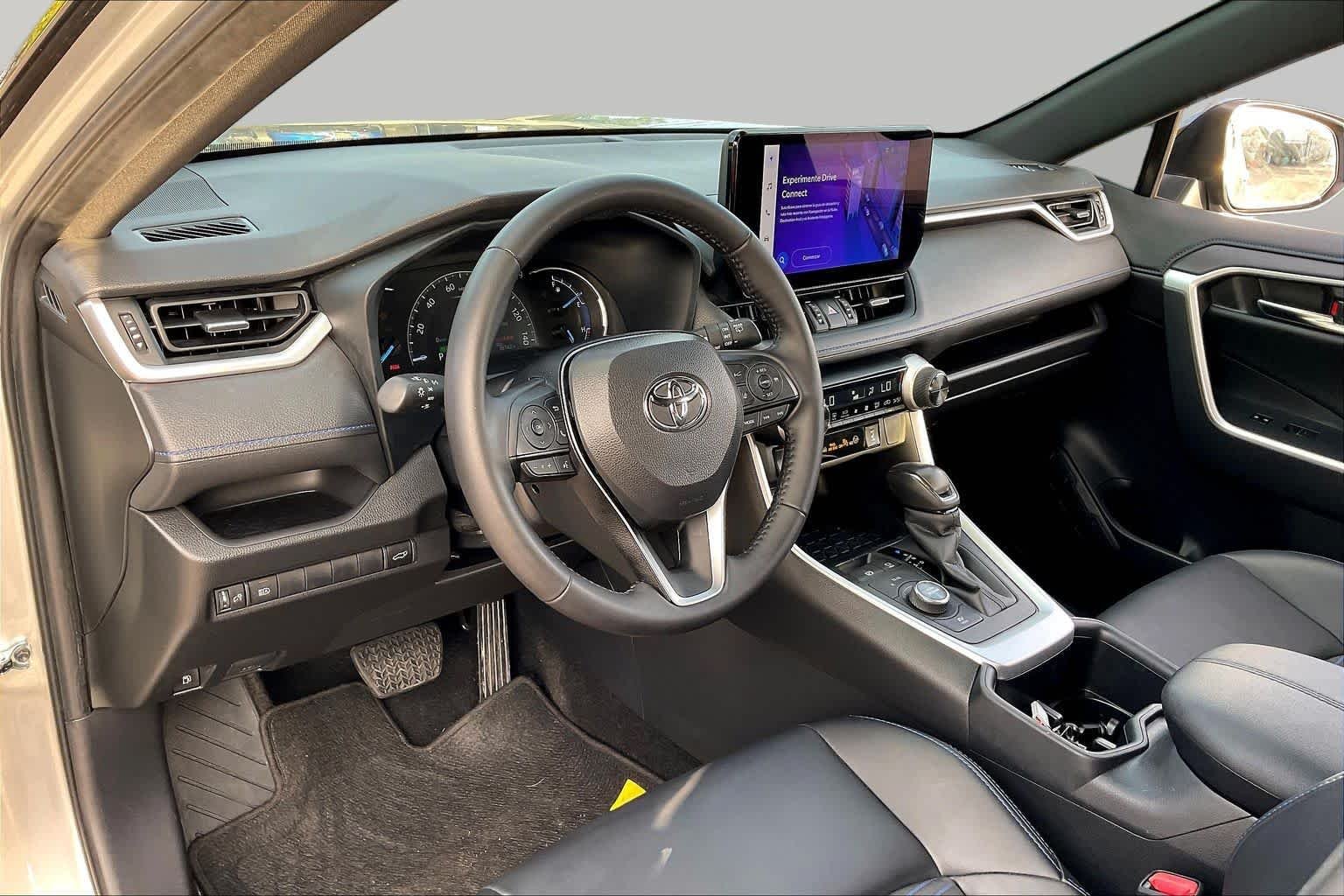 Used 2025 Silver Sky Metallic/Midnight Black Metallic Toyota Hybrid XSE image 18
