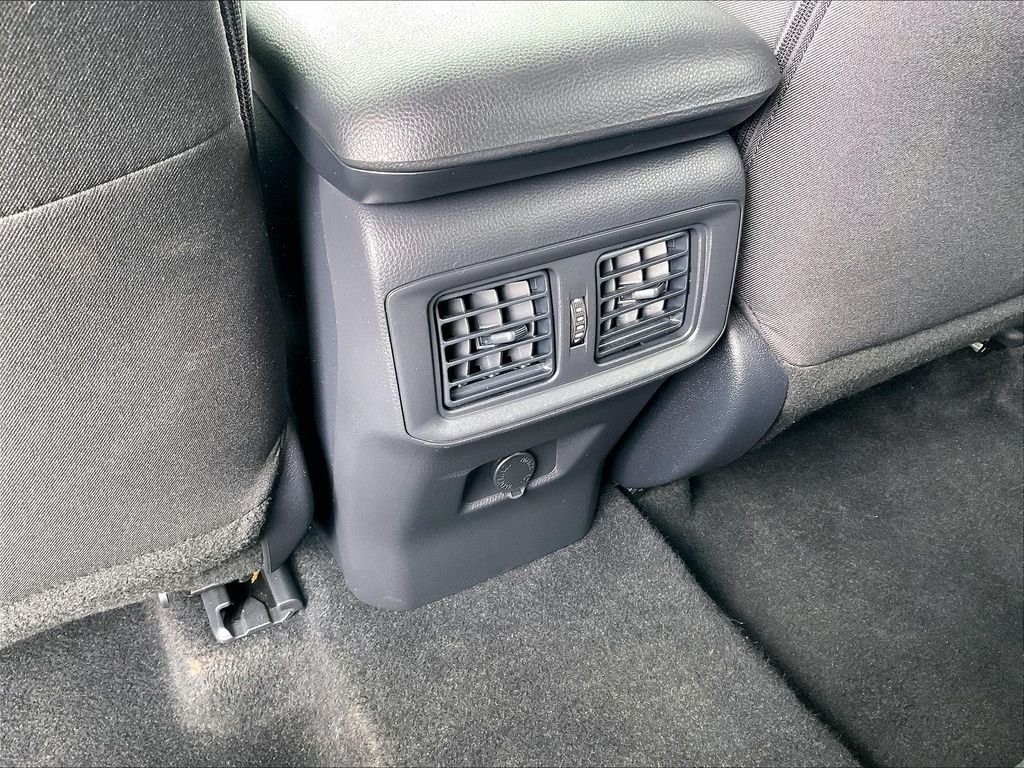Used 2025 Ice Toyota LE image 25