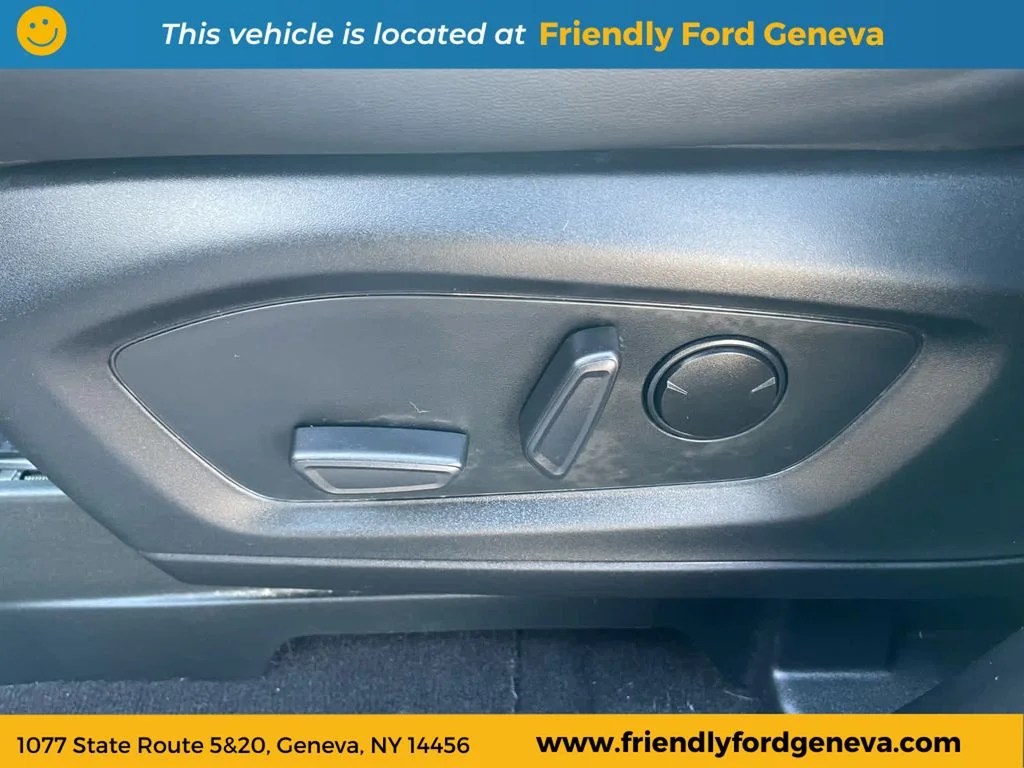Used 2024 Blue Ford XLT image 15