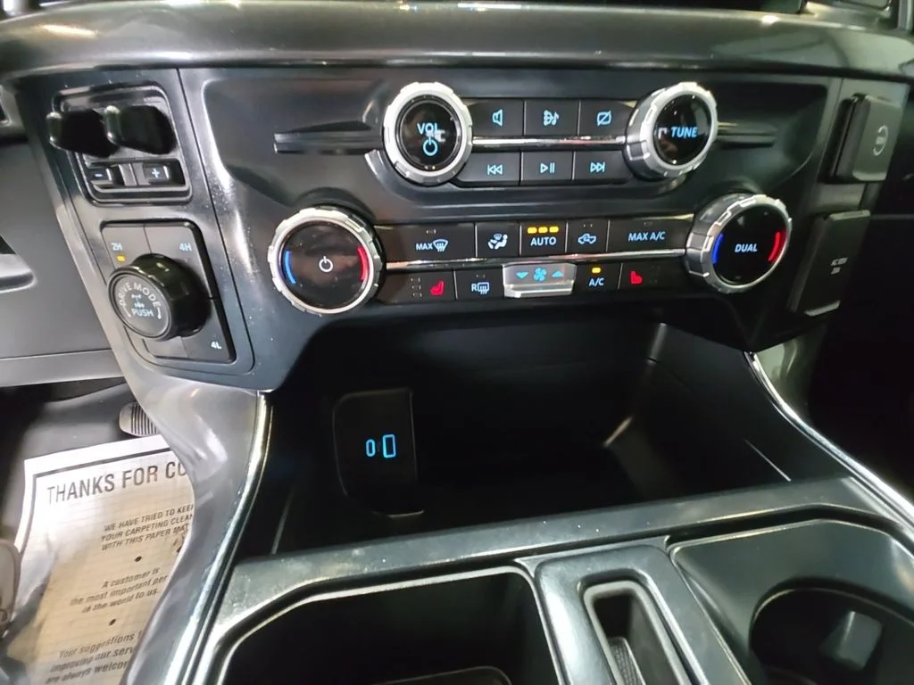 Used 2023 White Ford XLT image 17