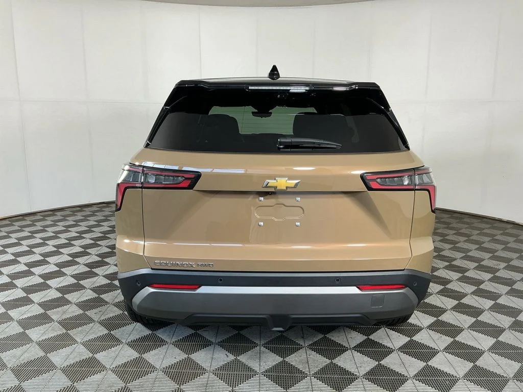 New 2027 Brown Chevrolet LT image 7