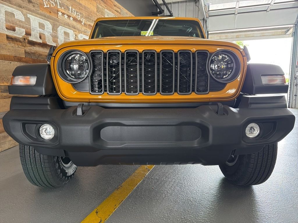 New 2026 Goldilocks Jeep Sport S image 9