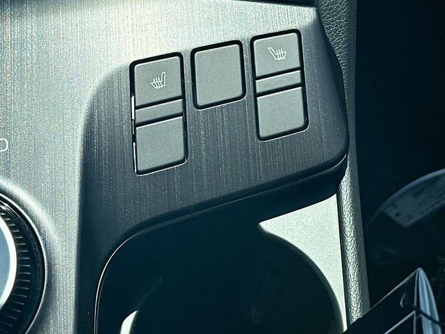 New 2026 Snow White Pearl Kia S image 19