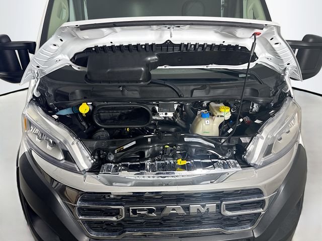 Used 2025 White Ram Low Roof image 21