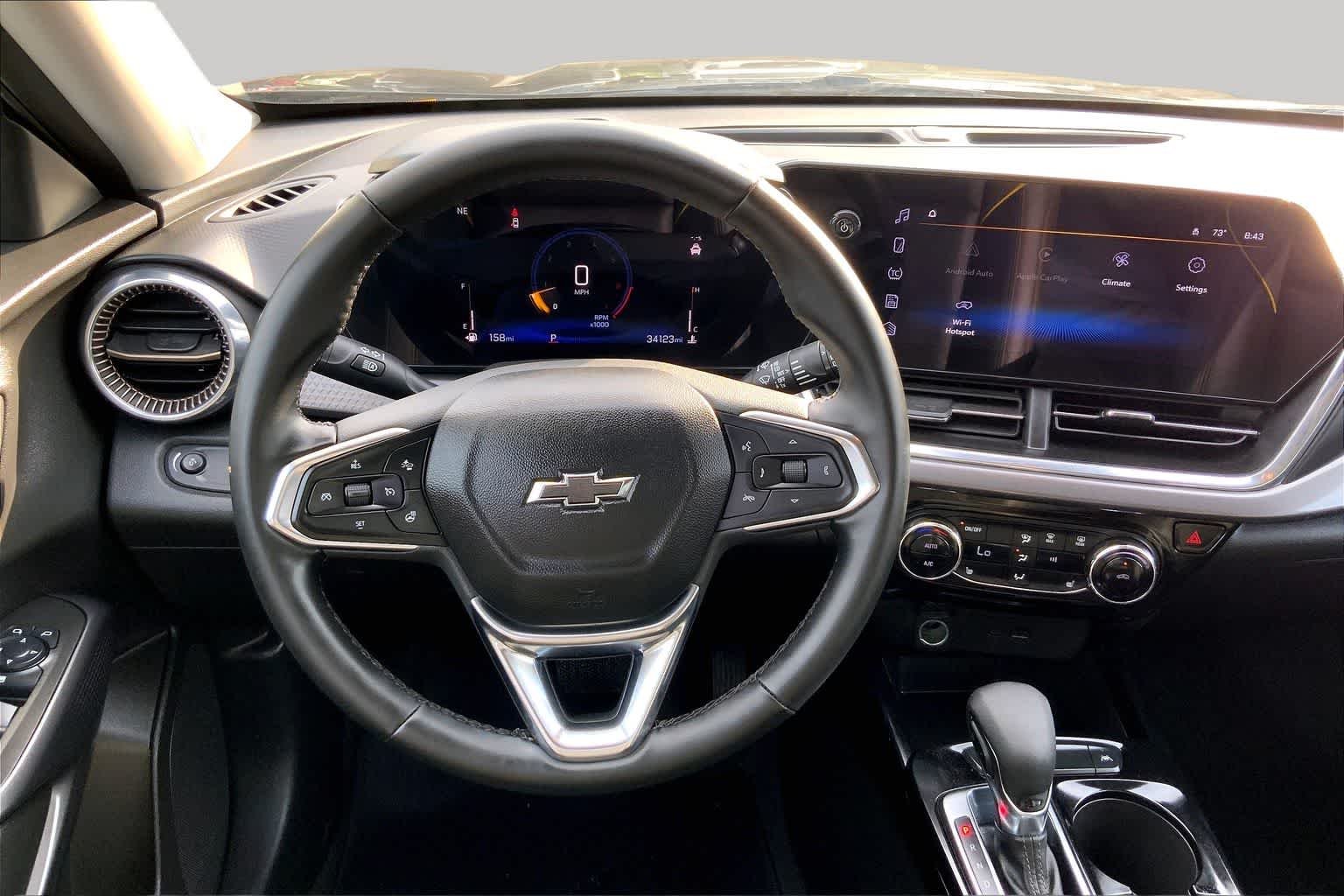 Used 2025 Mosaic Black Metallic Chevrolet ACTIV image 6