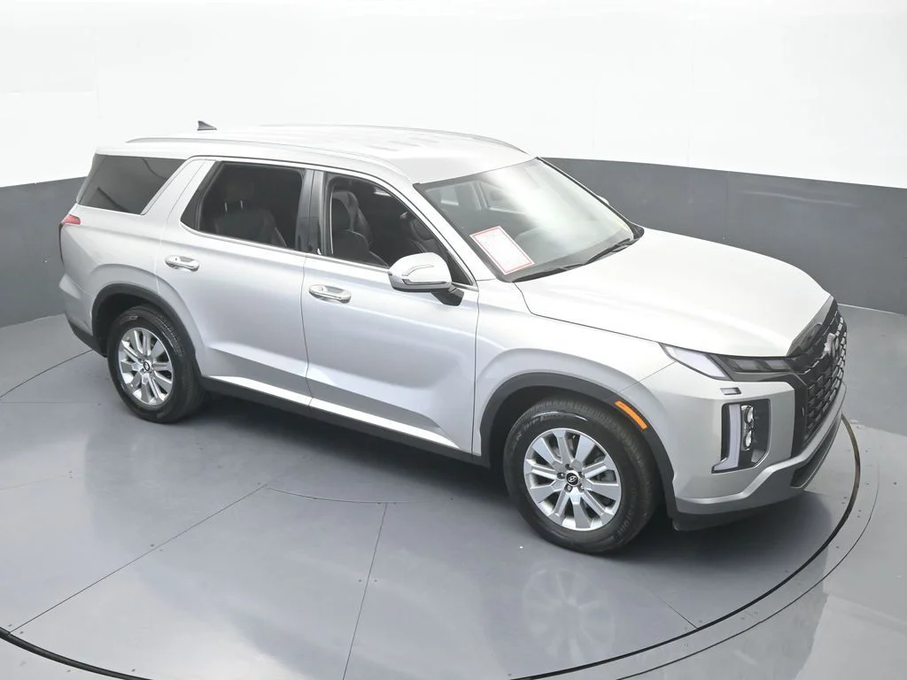 Used 2025 Typhoon Silver Hyundai SEL image 62