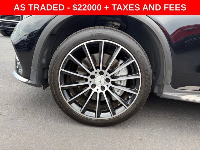 Used 2018 Black Mercedes-Benz 4MATIC® image 8