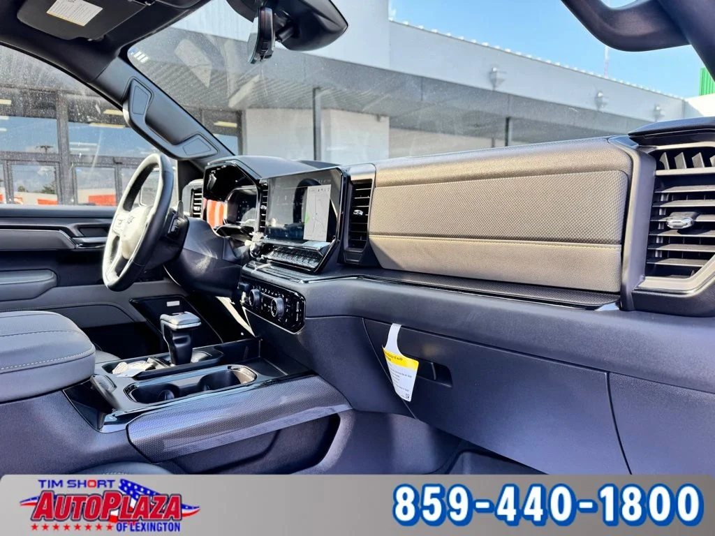 Used 2025 Black Chevrolet ZR2 image 52