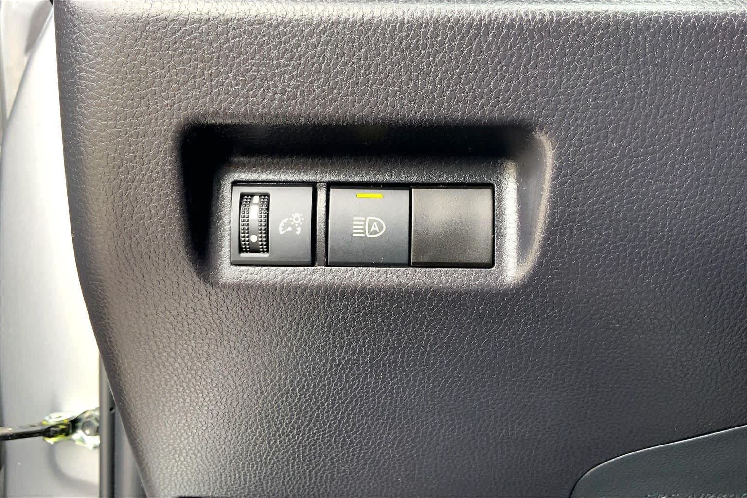 Used 2025 Silver Sky Metallic Toyota LE image 33