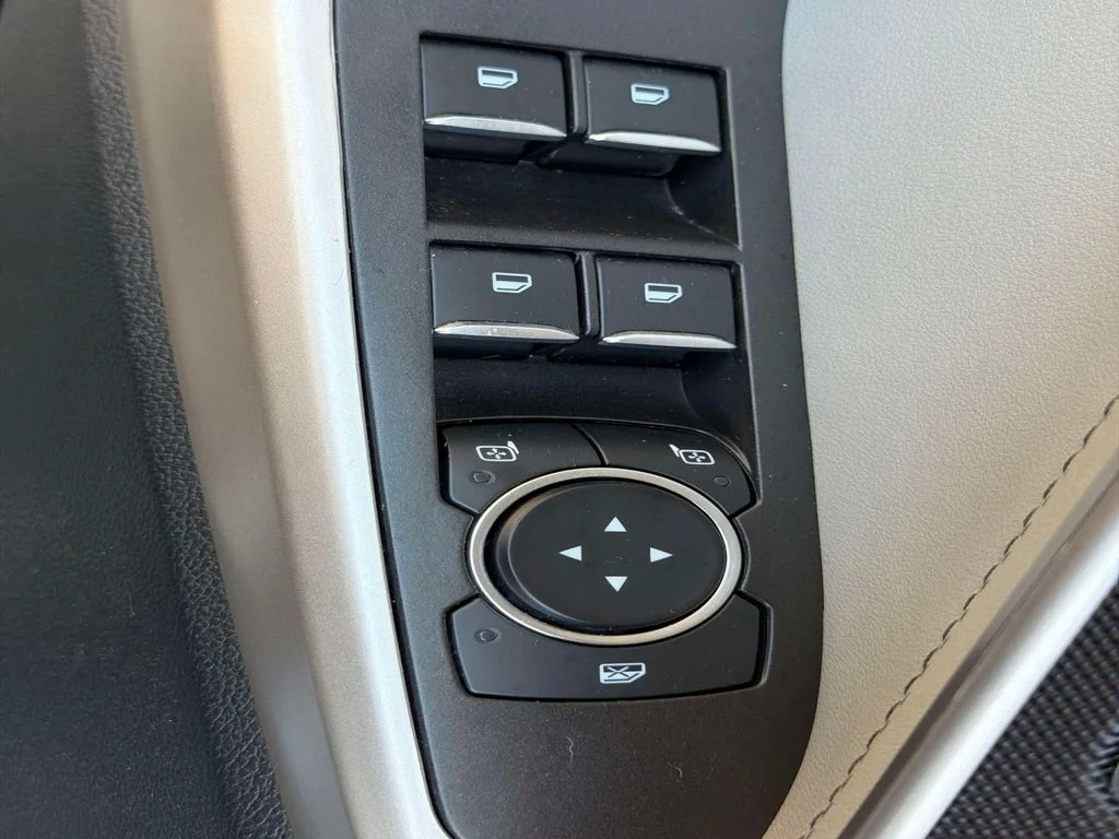 Used 2023 Silver Ford XLT image 53
