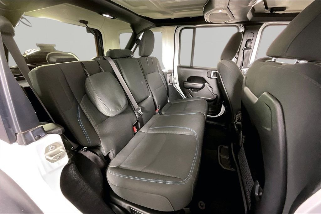 Used 2024 White Jeep Rubicon 4xe image 24