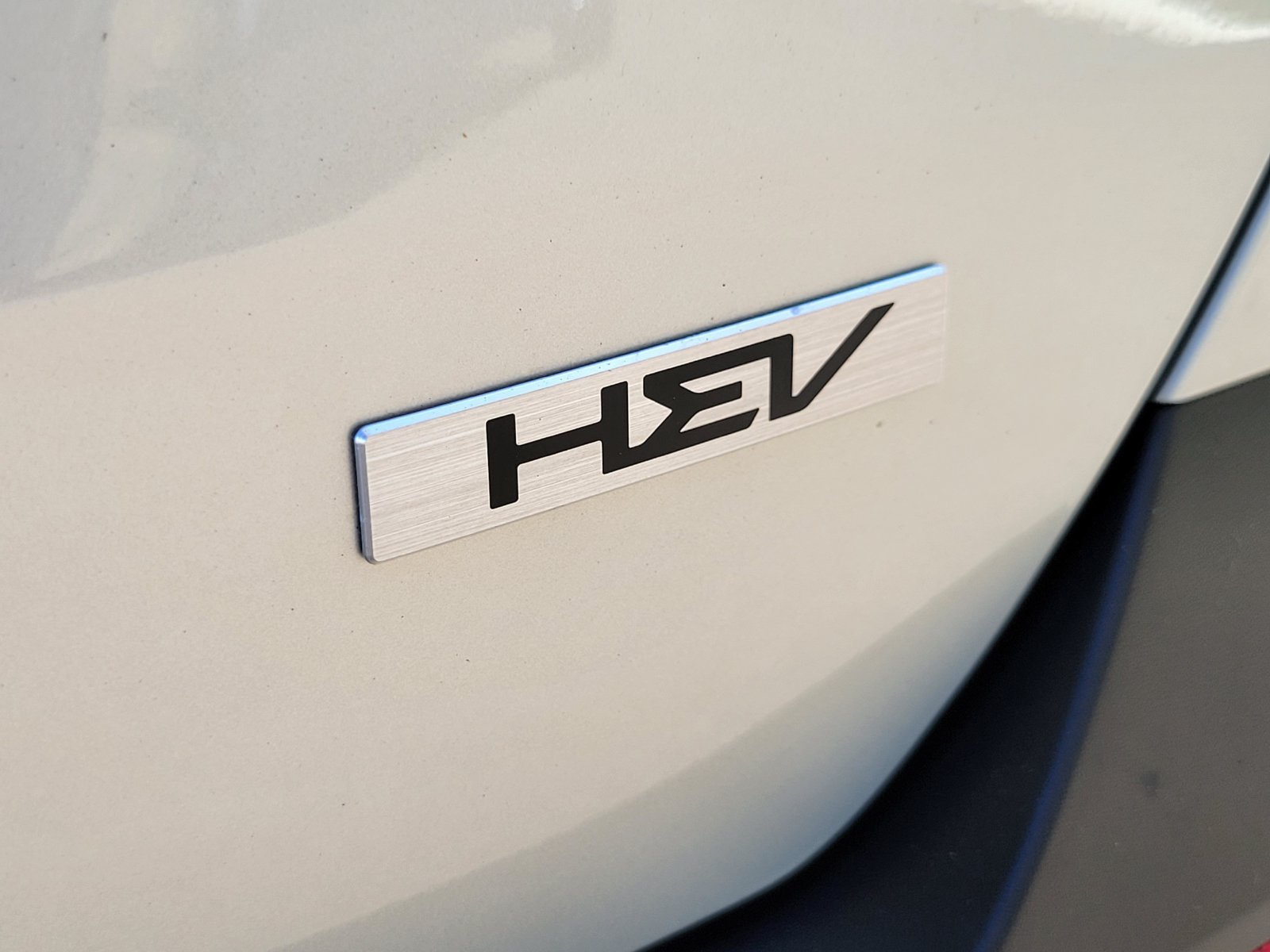 Certified Used 2025 White Kia SX Prestige image 36