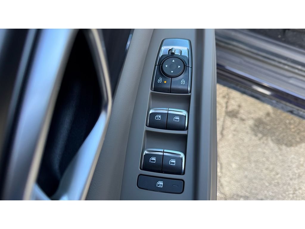New 2026 Deep Chroma Blue Kia LXS image 24