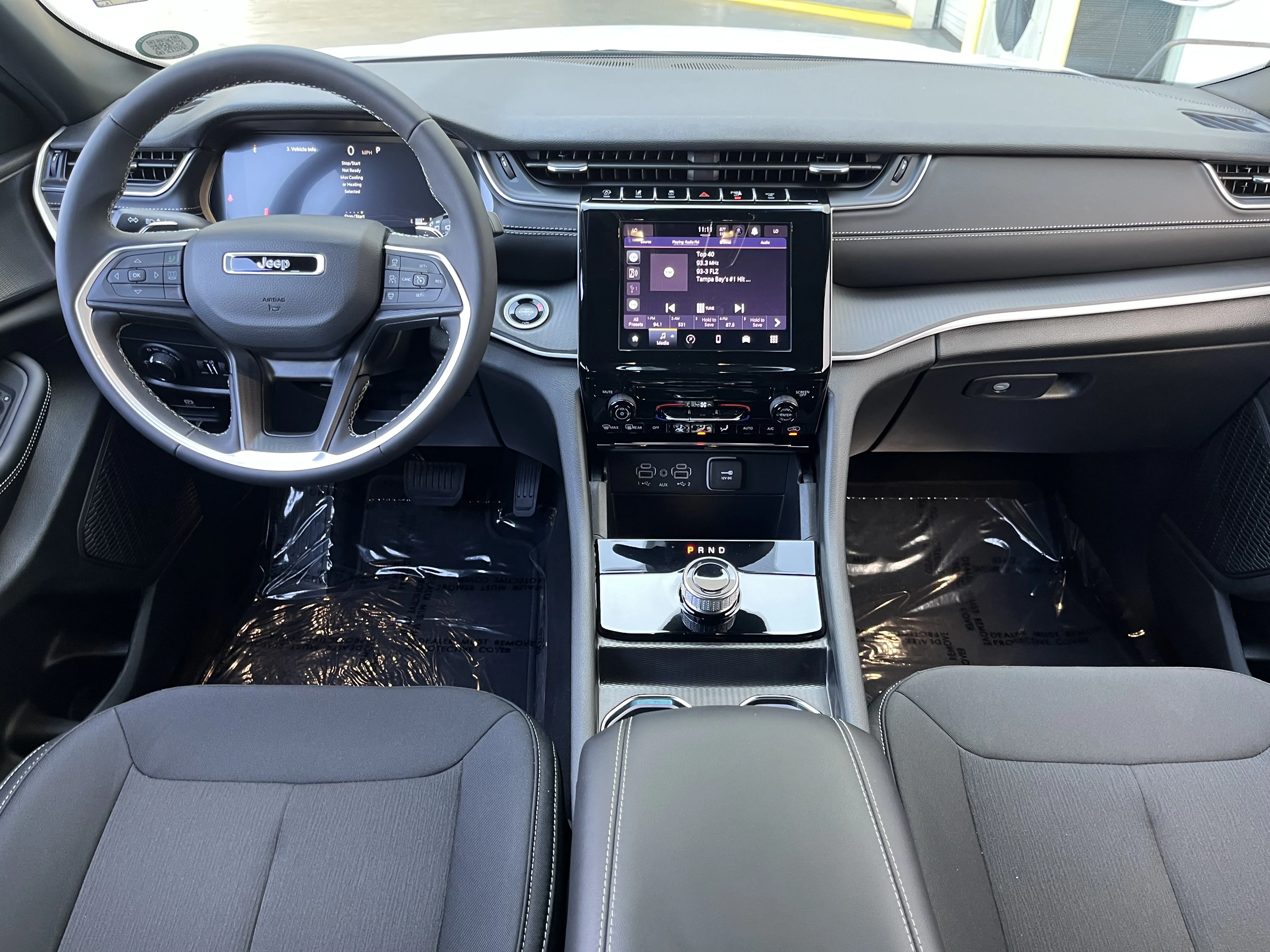 2025 Jeep Grand Cherokee L Laredo - Photo 19