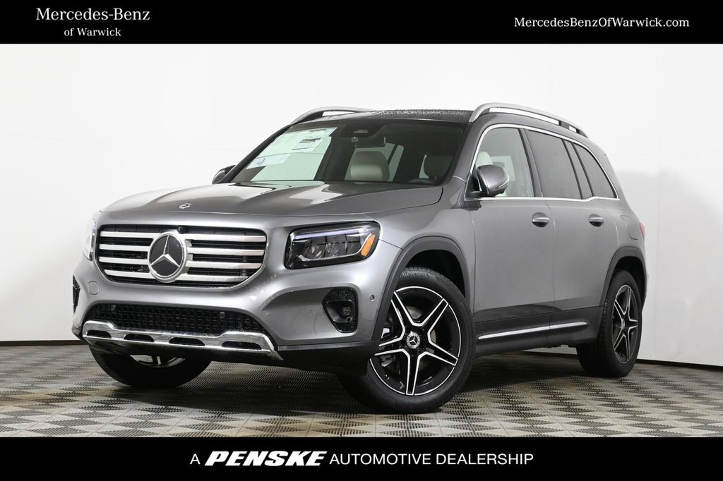 2026 Mercedes-Benz GLB GLB 250 4MATIC's photo
