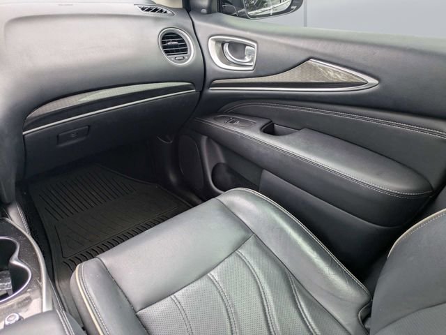 Used 2019 Gray INFINITI LUXE image 18