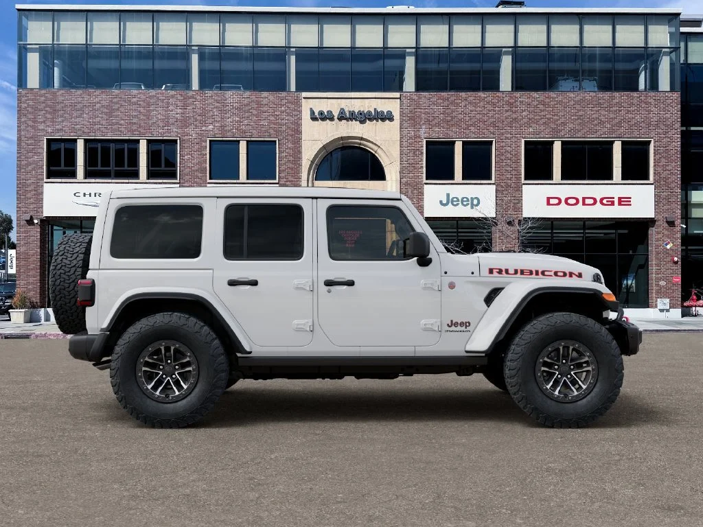 New 2027 Bright White Clear-Coat Paint Jeep Rubicon image 21