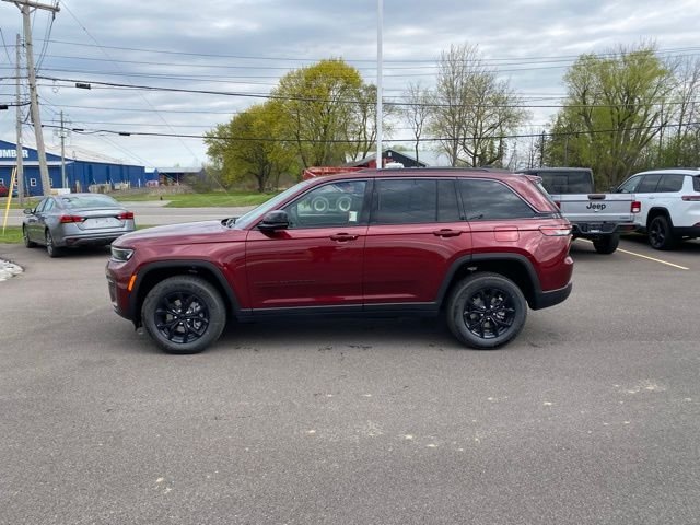 New 2026 Red Jeep Altitude image 8