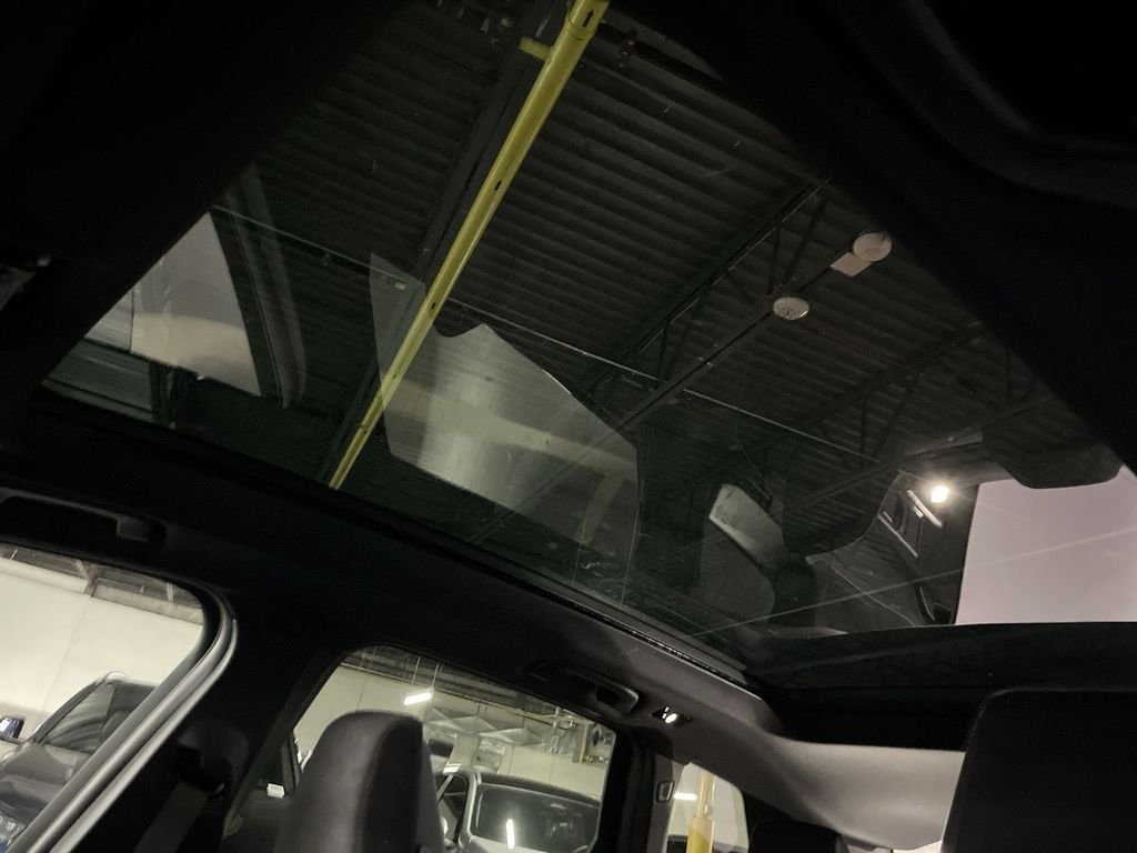 New 2026 Dark Graphite BMW 30 xDrive image 22