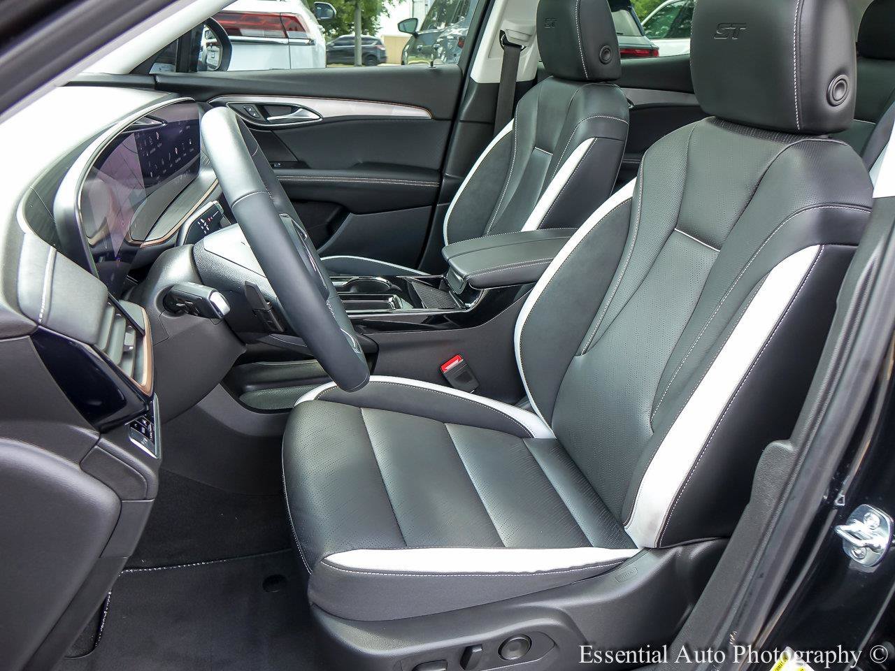 Used 2024 Ebony Twilight Metallic Buick Sport Touring image 8