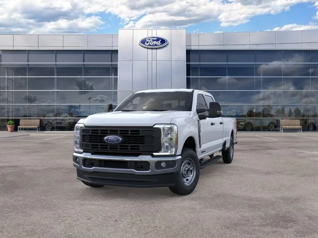 New 2026 Oxford White Ford XL image 2