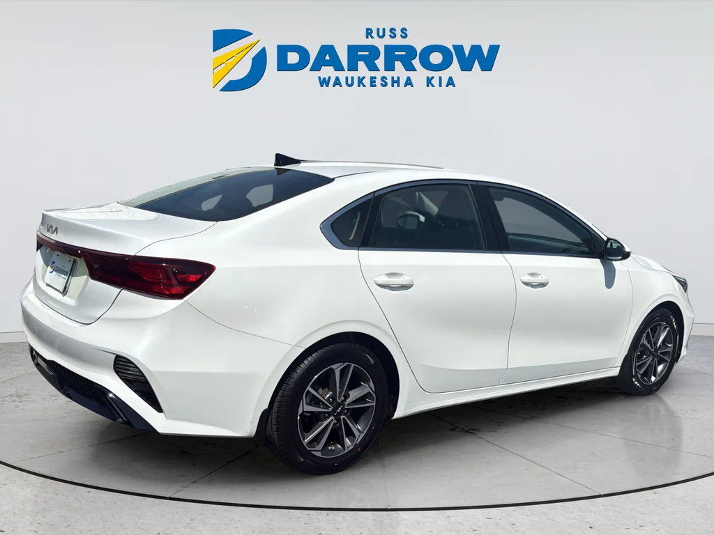 Used 2024 White Kia EX+ image 5