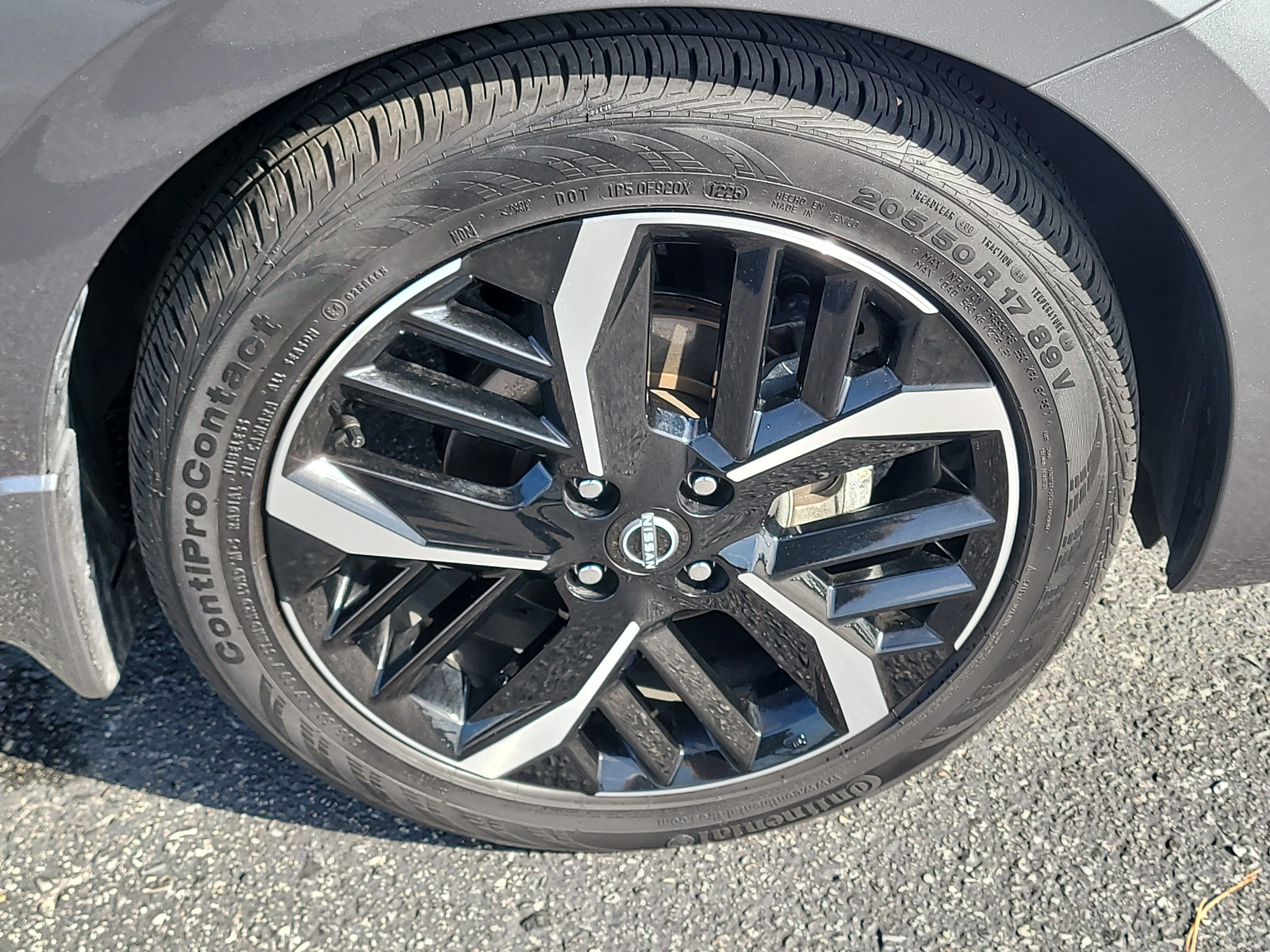 Used 2025 Gun Metallic Nissan SR image 9
