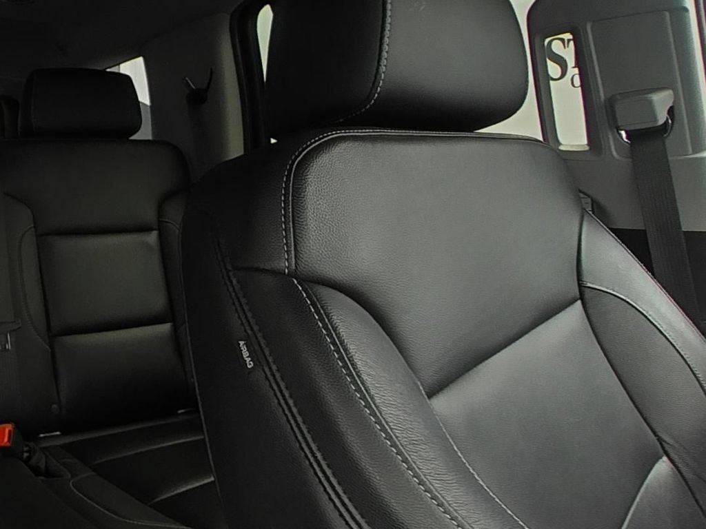 2020 Chevrolet Tahoe LT - Photo 11