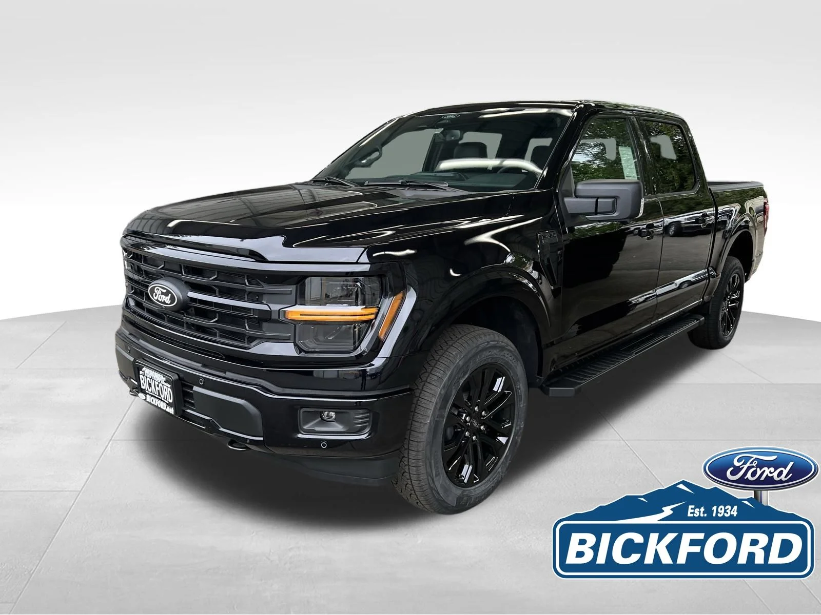 New 2026 Black Ford XLT image 1