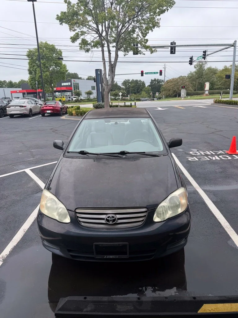 Used 2003 Black Toyota LE image 2