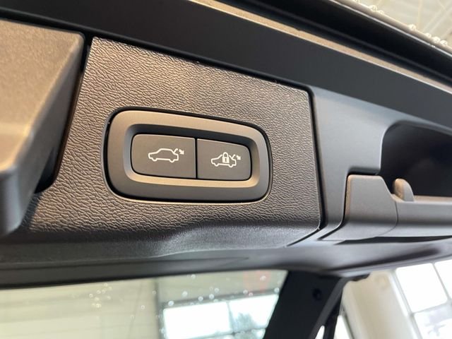 2026 Volvo XC60 Ultra - Photo 20