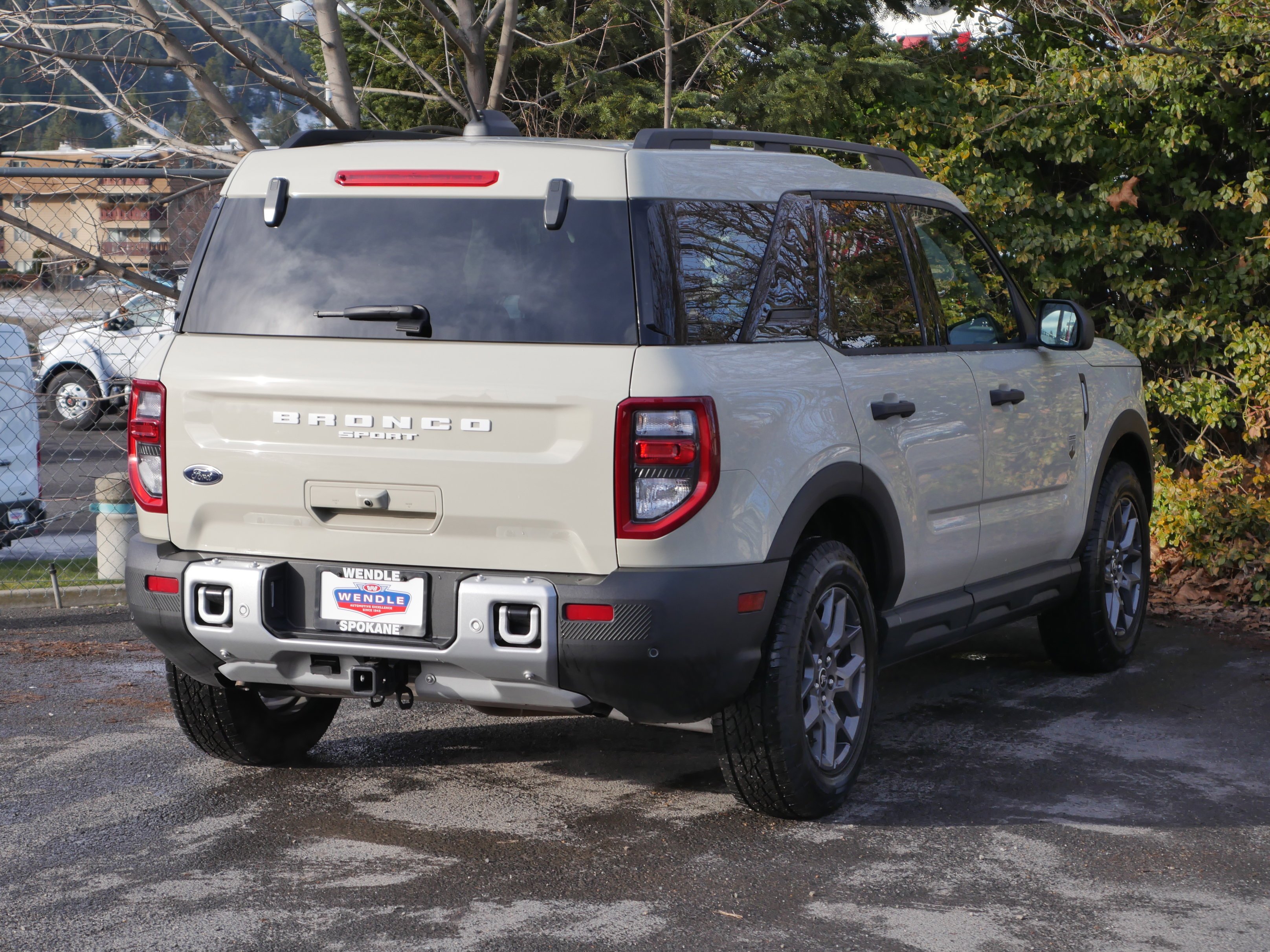 New 2025 Desert Sand Ford Big Bend® image 25