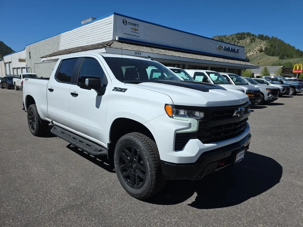 New 2026 Summit White Chevrolet LT Trail Boss image 3