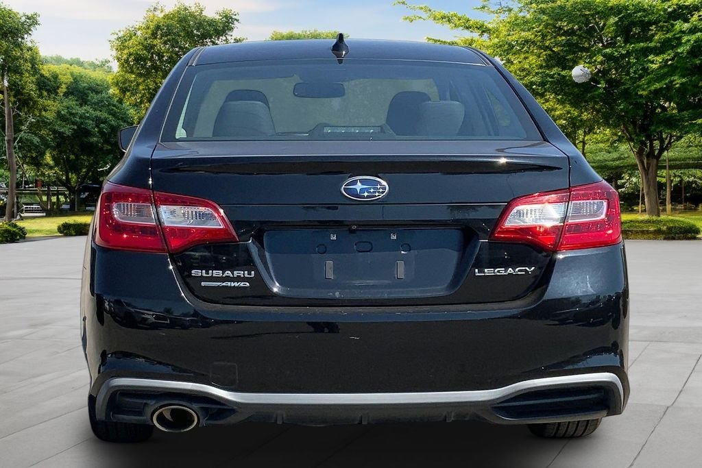 Used 2018 Black Subaru 2.5i image 5