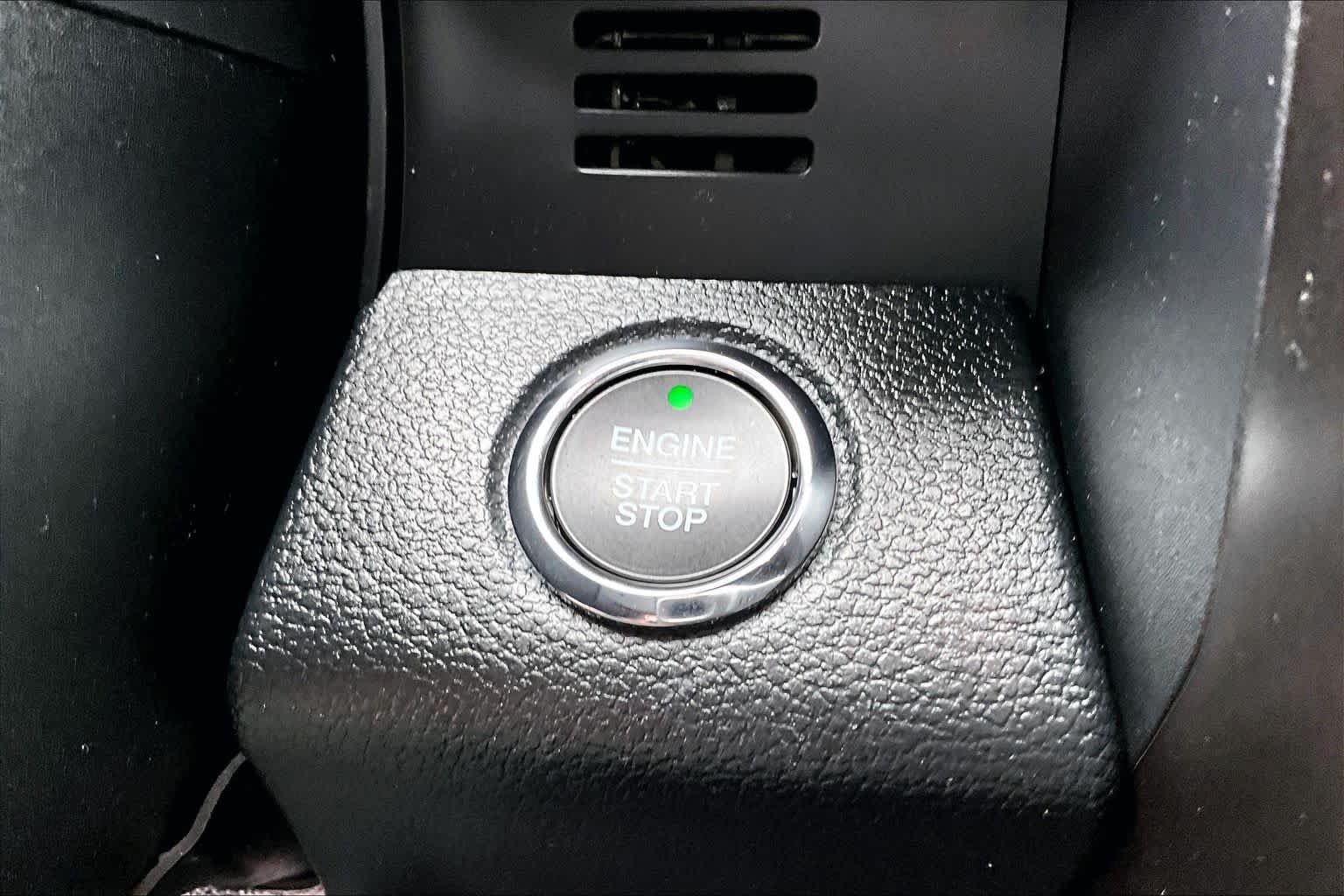 Used 2019 Agate Black Metallic Ford Limited image 31