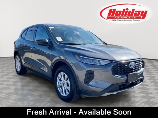 Used 2025 Carbonized Gray Metallic Ford Active image 1
