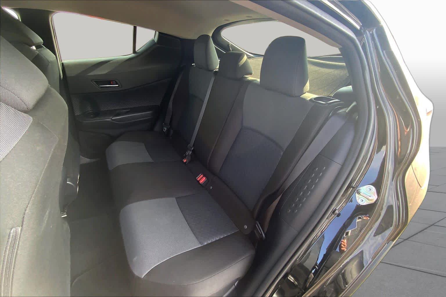 Used 2020 Black Sand Pearl Toyota XLE image 21