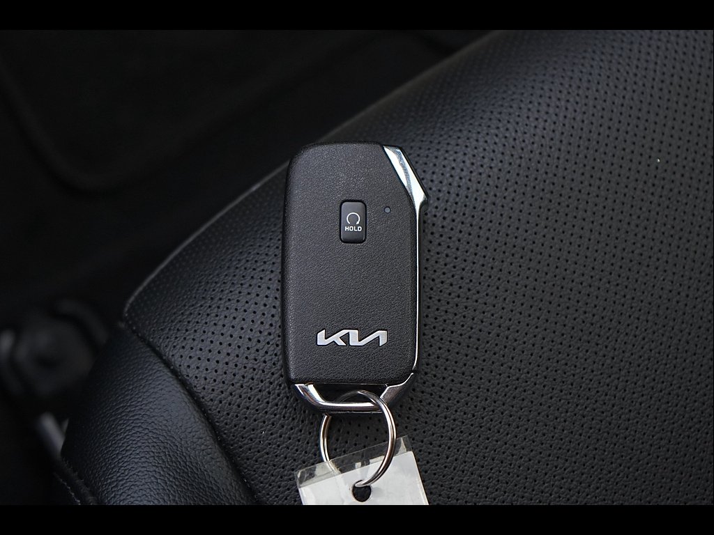 Used 2024 Glacial White Pearl Kia EX image 29
