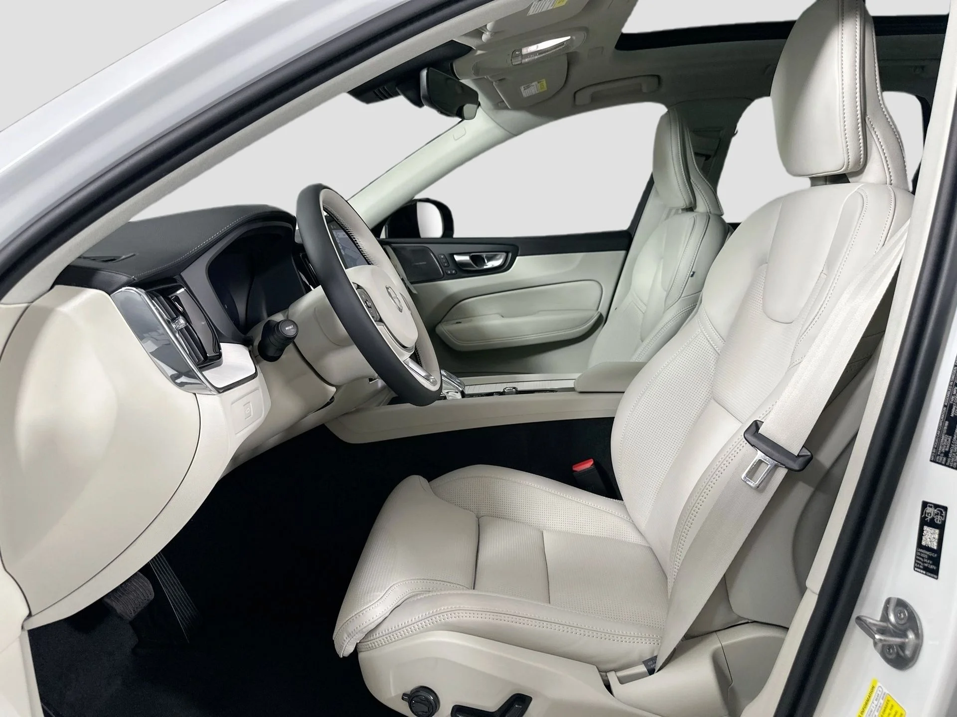 New 2026 Crystal White Volvo Ultra image 19