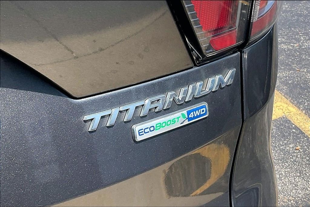 Used 2018 Gray Ford Titanium image 9