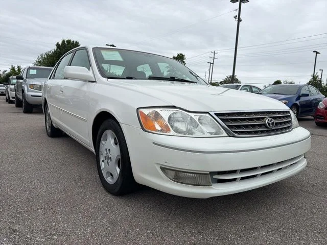 2003 Toyota Avalon XLS Bench's photo